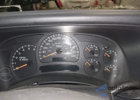 2004 Chevrolet Silverado 1500 Work Truck z USA, uszkodzony, nr VIN 1GCEC14X24Z156374